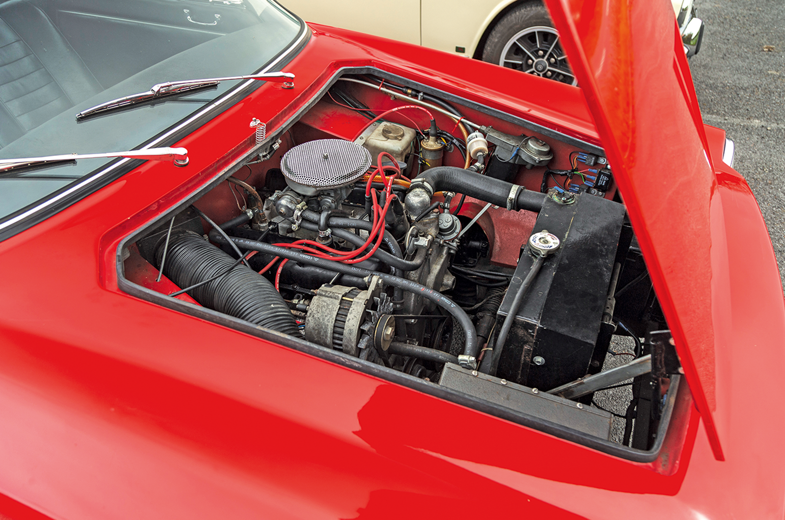 Classic & Sports Car - Gilbern Genie and Invader: Welsh warriors