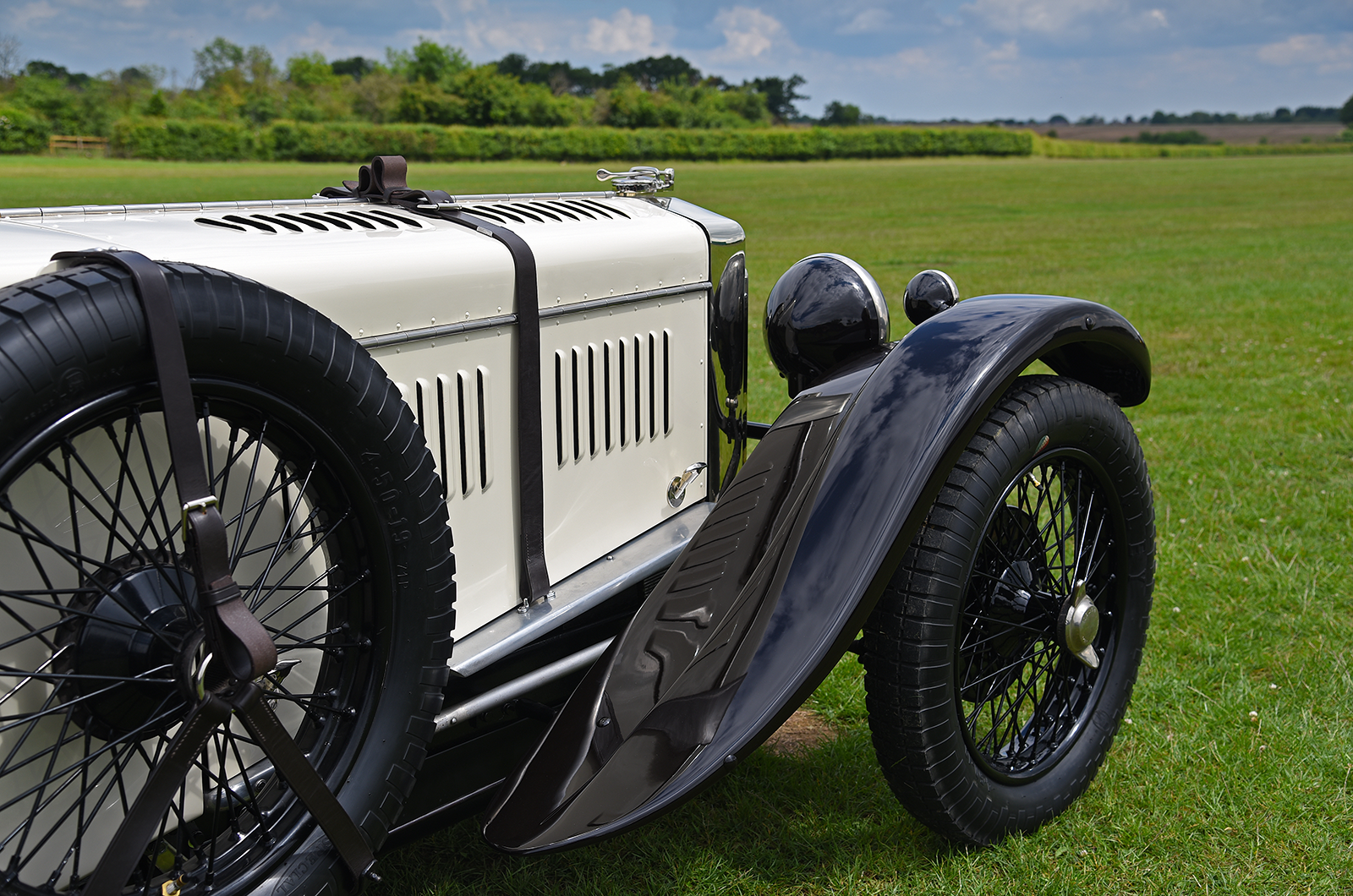 Classic & Sports Car – Frazer Nash TT Replica: bravery in the field