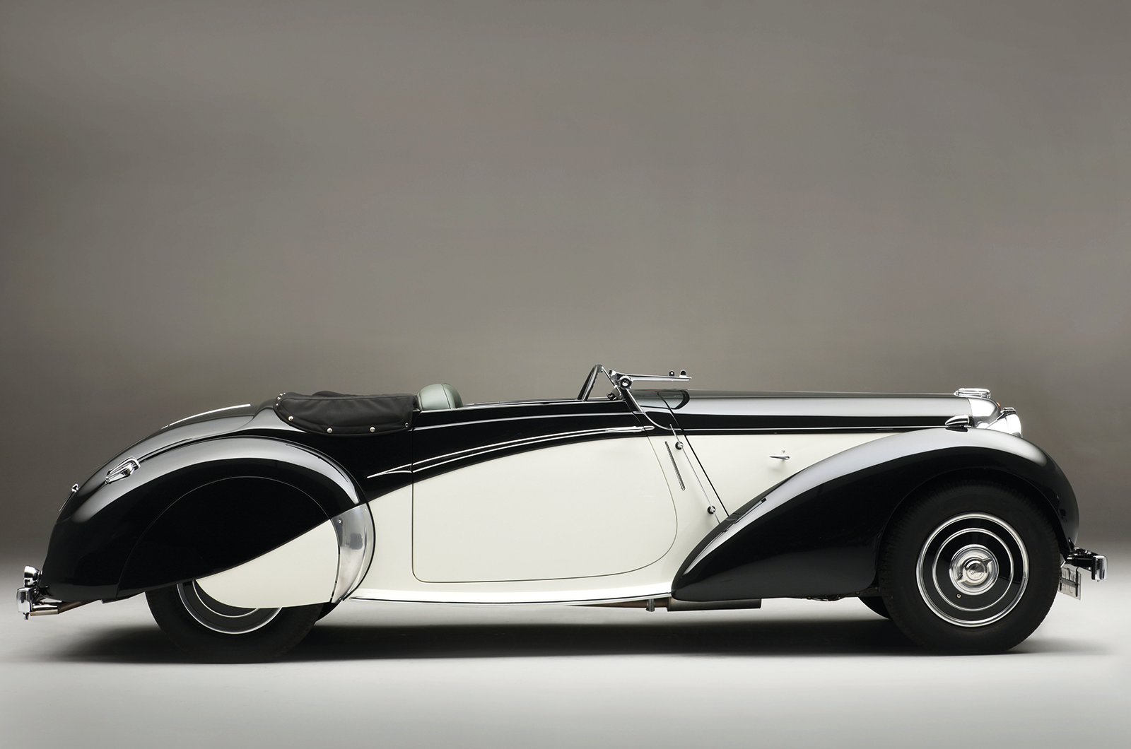 Classic & Sports Car – Lagonda V12 Rapide: WO Bentley’s masterpiece