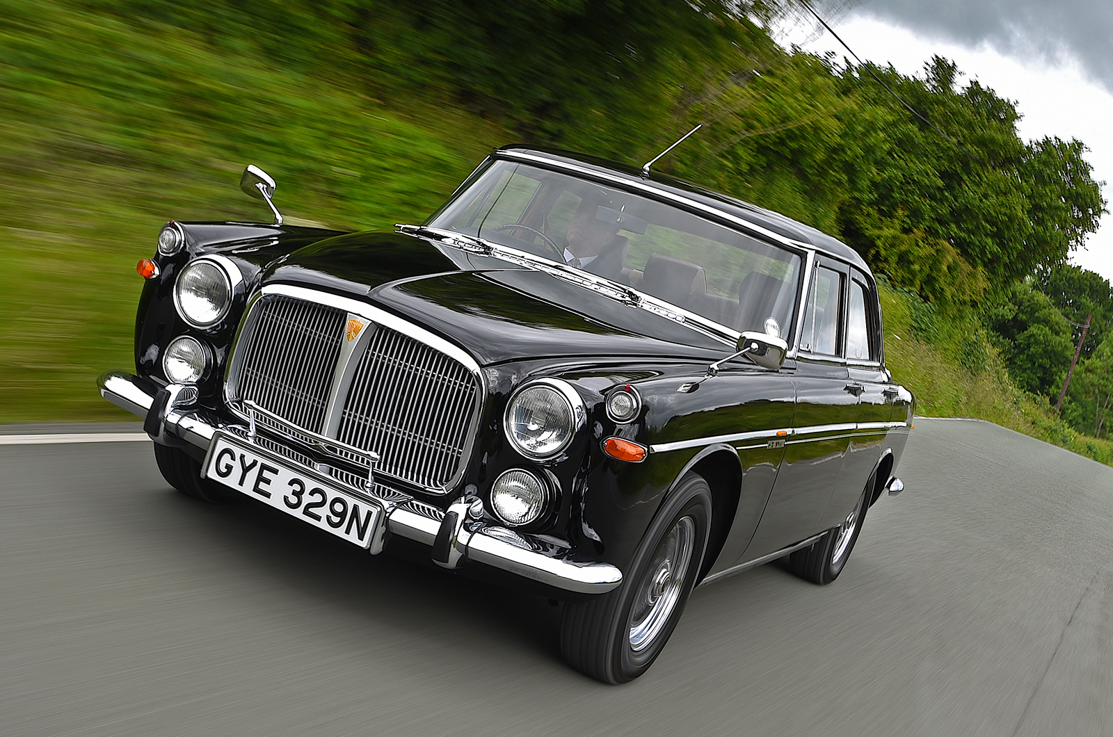 Classic & Sports Car – Rover P5B: yes, Prime Minister