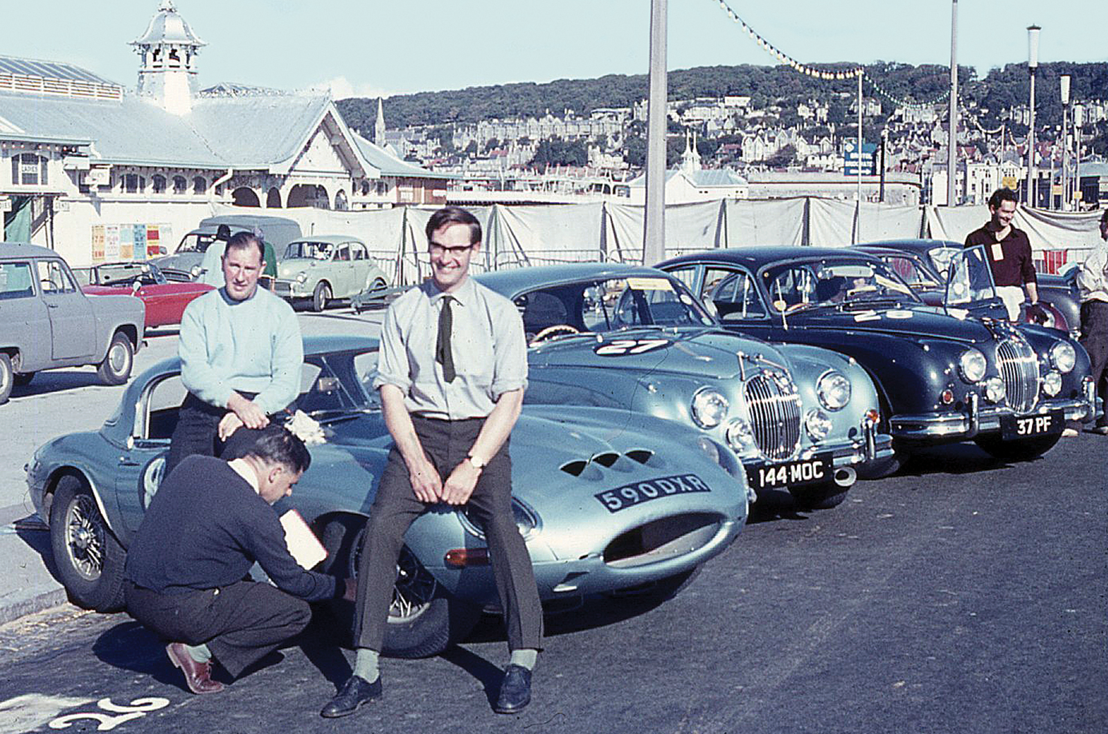 Classic & Sports Car – Egal E-type: thunder cat