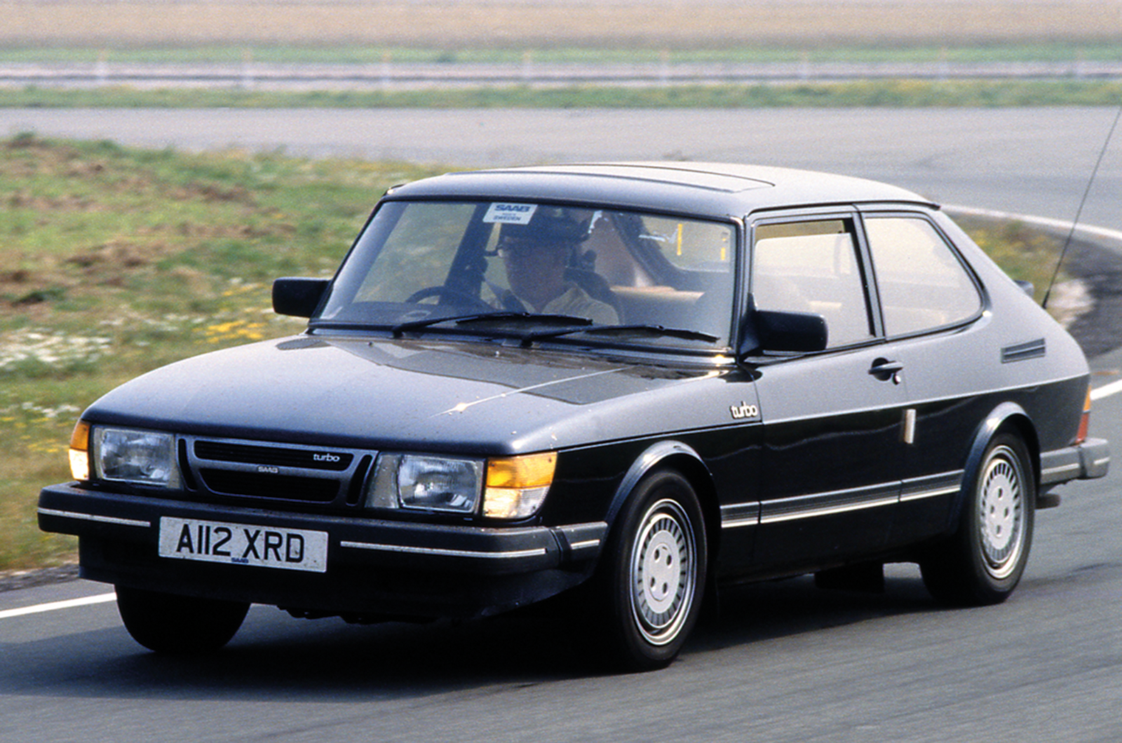 Classic & Sports Car – Buyer’s guide: Mercedes-Benz W201