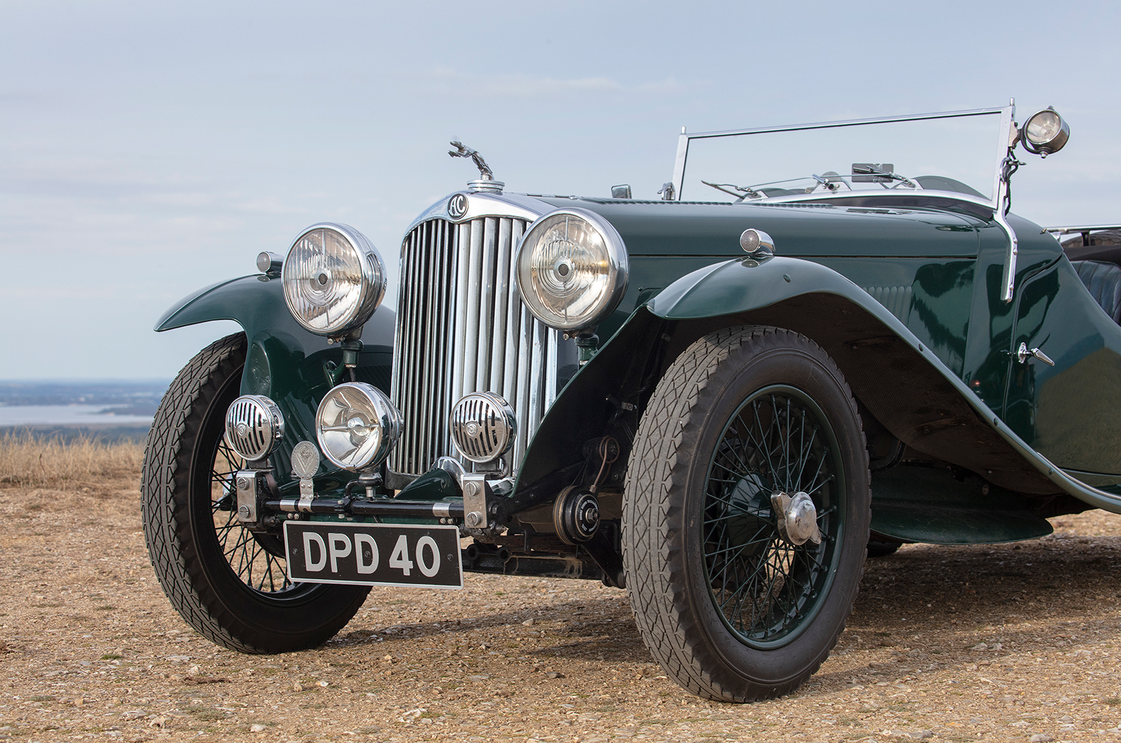 Classic & Sports Car – AC 16/80: styled for the hills