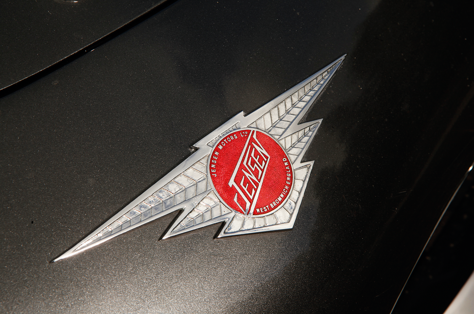 Classic & Sports Car – Bristol 410 vs Jensen C-V8: revolutionary rebels