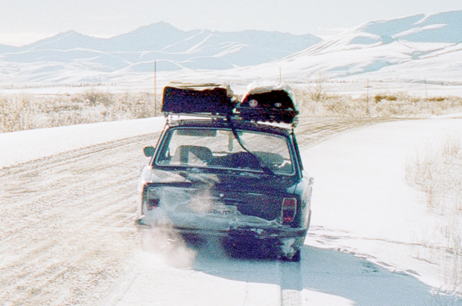 Classic & Sports Car – Retelling an epic Canadian adventure in a classic Volvo