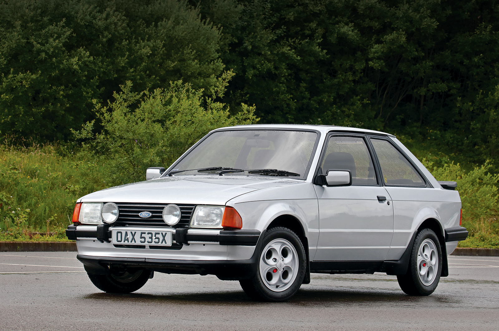 Classic & Sports Car – Buyer’s guide: Ford Escort XR3/XR3i
