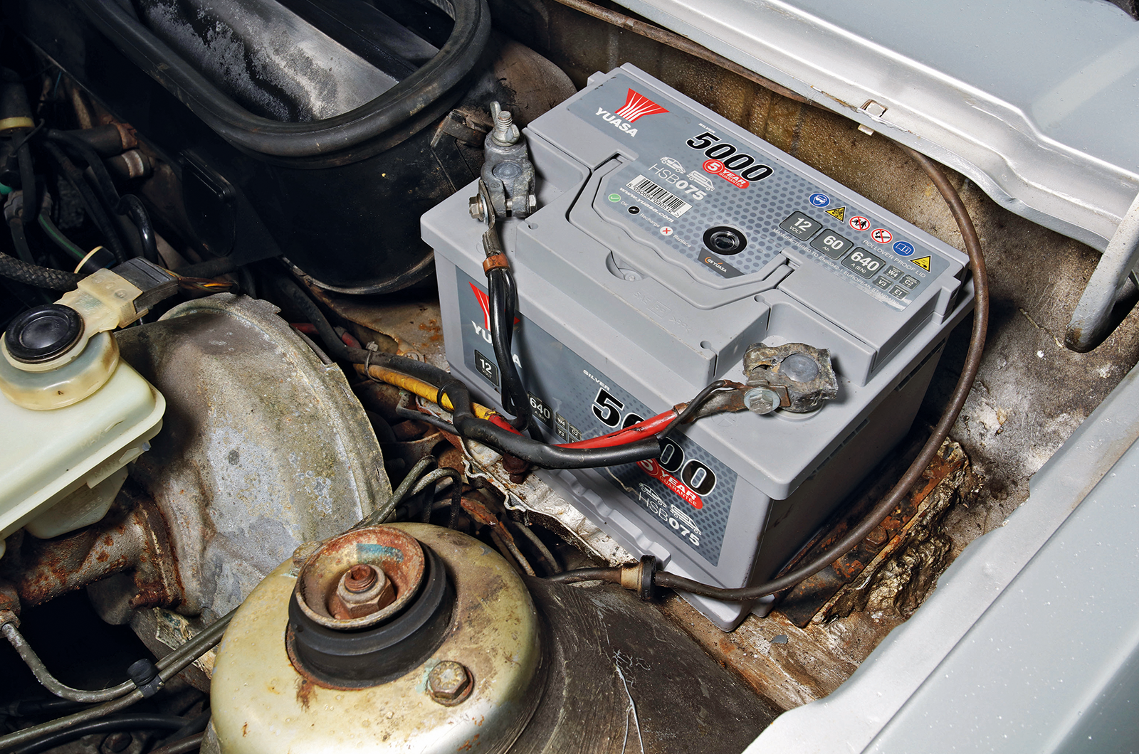 Classic & Sports Car – Buyer’s guide: Ford Escort XR3/XR3i