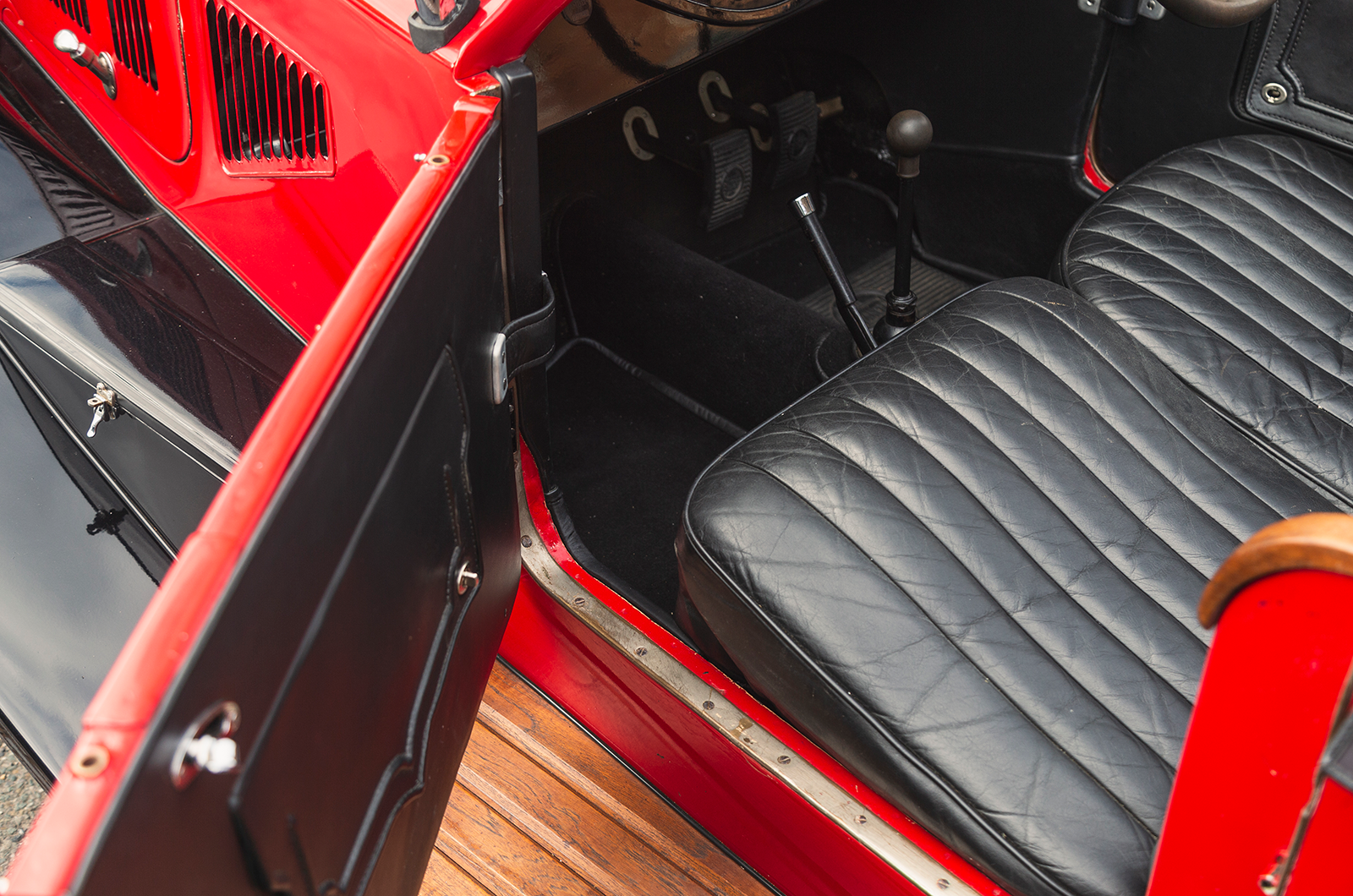 Classic & Sports Car – Lancia Lambda at 100: celebrating Italy’s pioneer