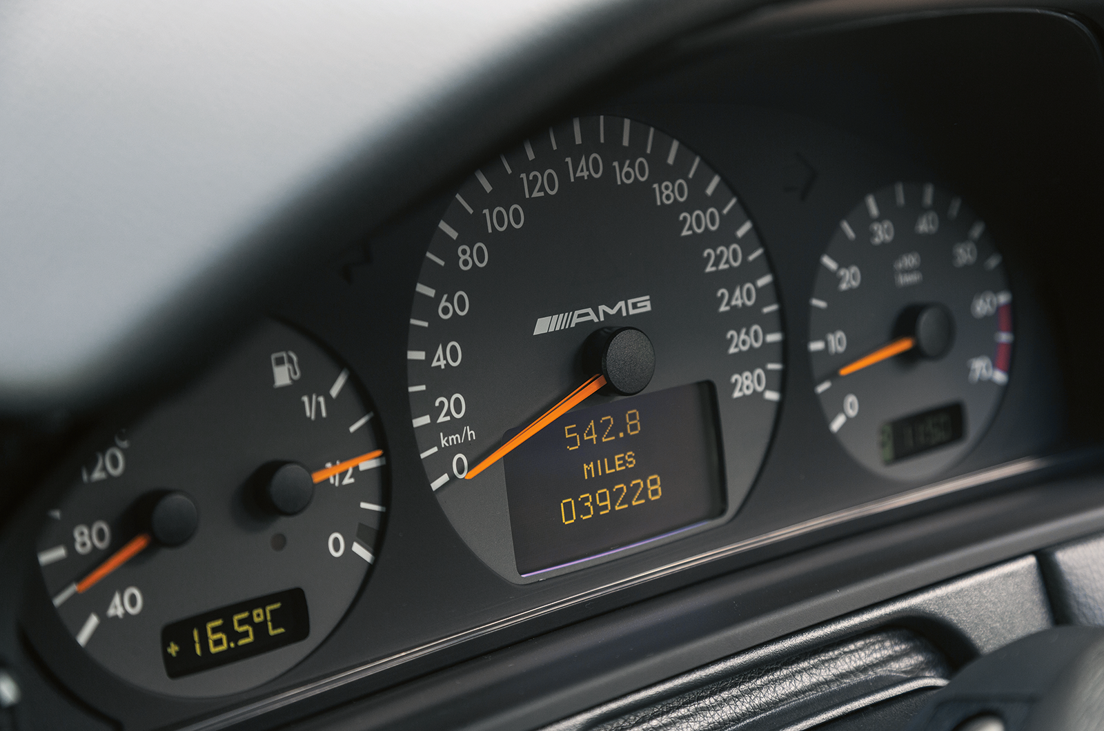 Classic & Sports Car – Supersaloon showdown: BMW M5 vs Jaguar S-type R vs Maserati Quattroporte vs Mercedes-Benz E55 AMG