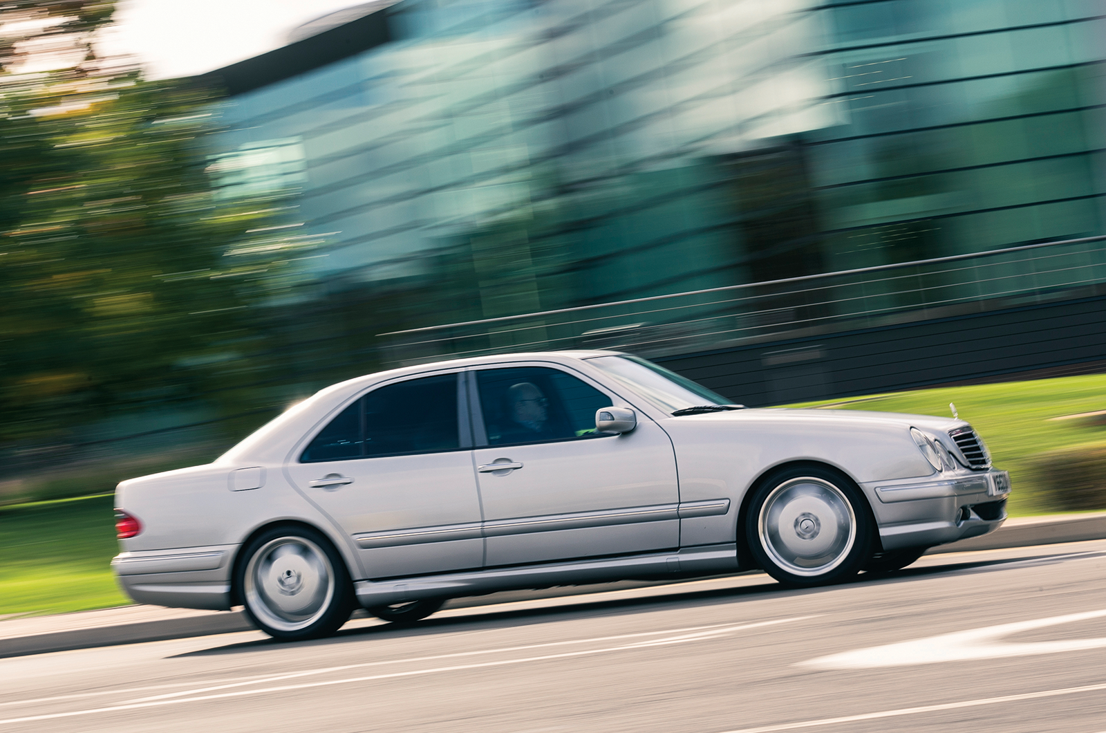 Classic & Sports Car – Supersaloon showdown: BMW M5 vs Jaguar S-type R vs Maserati Quattroporte vs Mercedes-Benz E55 AMG