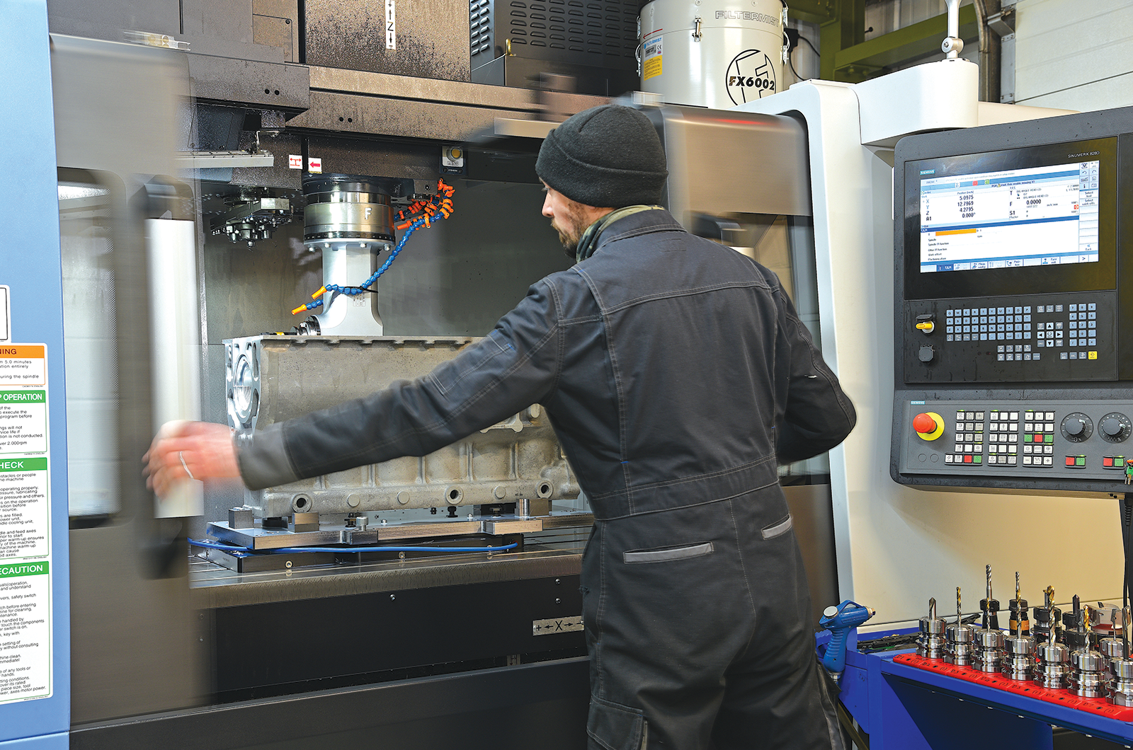 Classic & Sports Car – The specialist: Aston Workshop