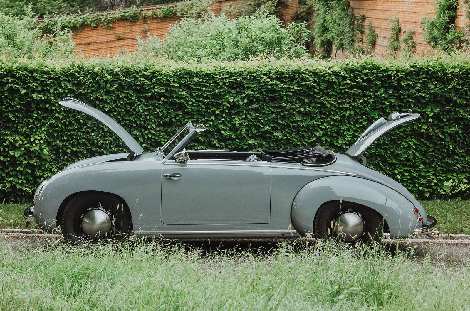 Classic & Sports Car – Also in my garage: classic cars and air-cooled curios