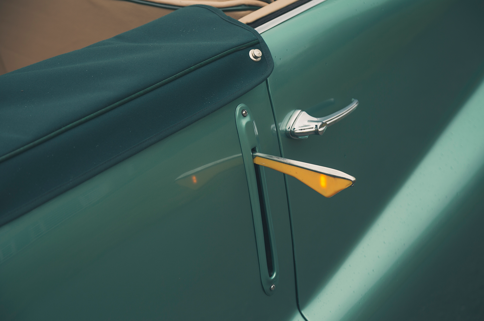 Classic & Sports Car – Austin A90 Atlantic: one for the album