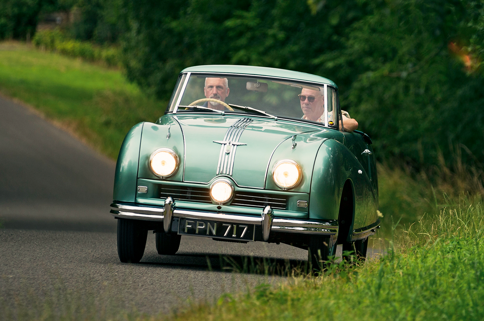 Classic & Sports Car – Austin A90 Atlantic: one for the album