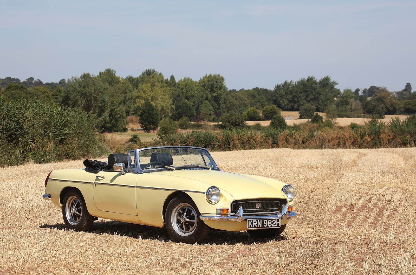 Classic & Sports Car – Buyer’s guide: MGB roadster
