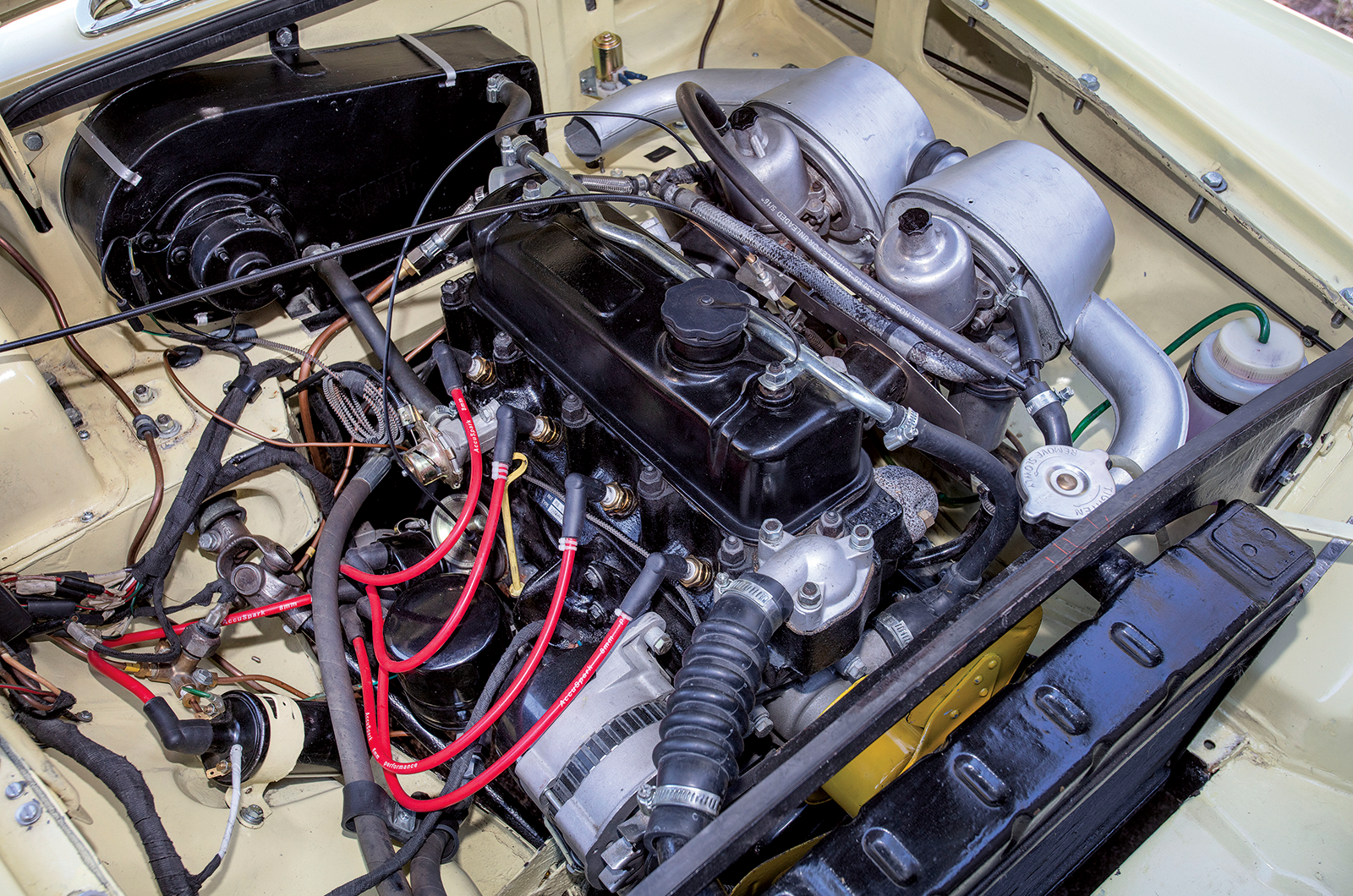 Classic & Sports Car – Buyer’s guide: MGB roadster