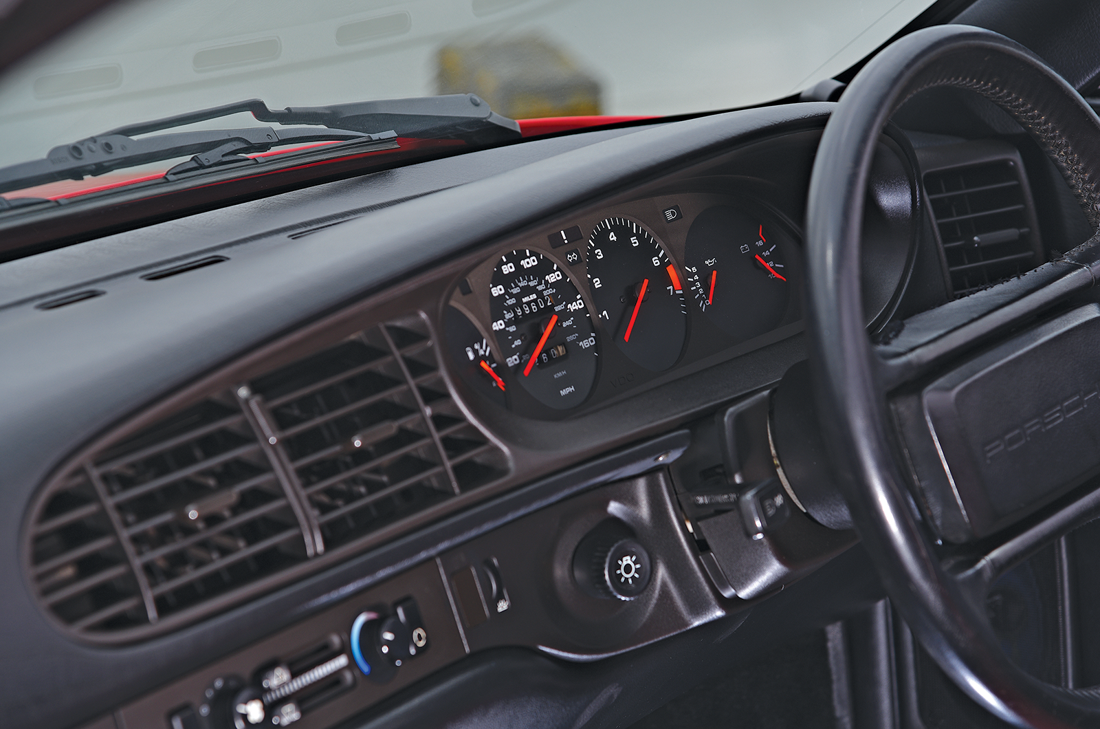 Classic & Sports Car – Mazda FC RX-7 Cabriolet vs Porsche 944 S2 Cabriolet: blue sky thinking