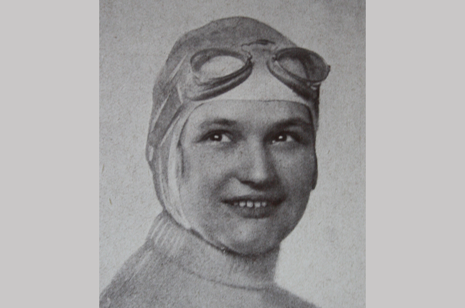 Classic & Sports Car – Elisabeth Junek: the pioneering Miss Bugatti 