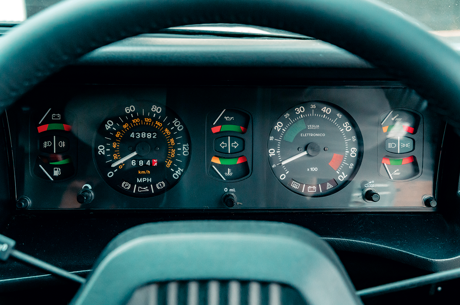 Classic & Sports Car – Ford Capri 2.8 Injection vs Renault Fuego Turbo vs Lancia HPE Volumex: a question of aspiration