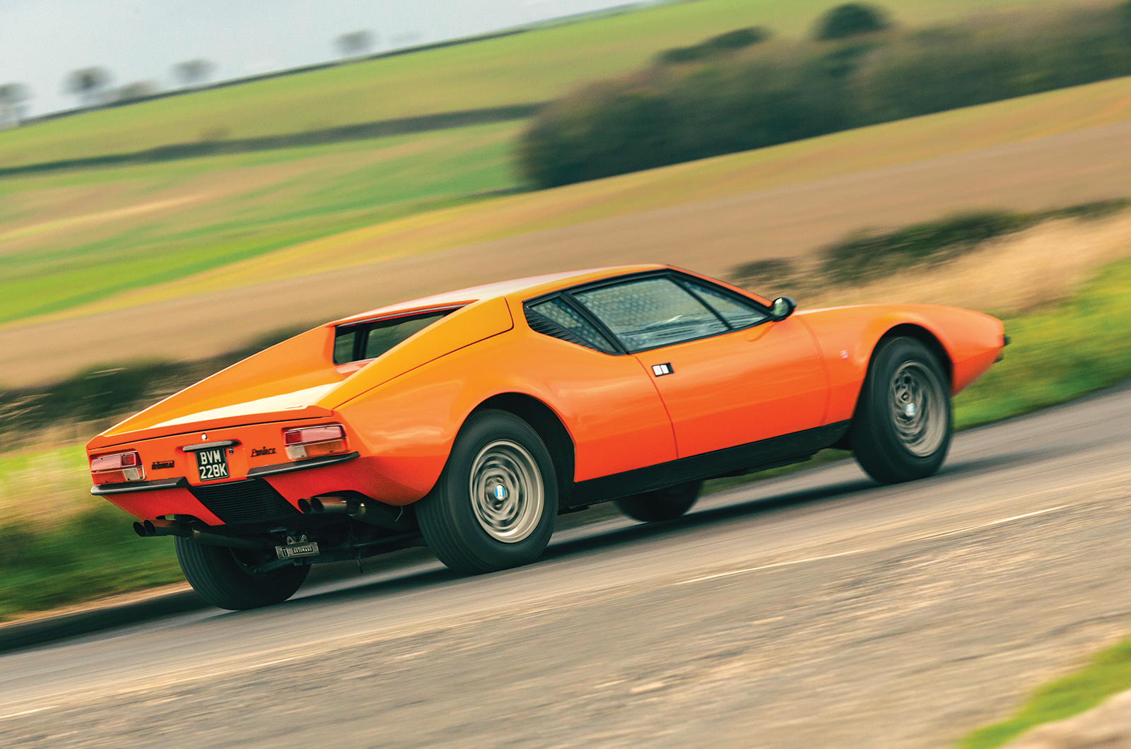 Classic & Sports Car – De Tomaso Pantera: cat from the cradle
