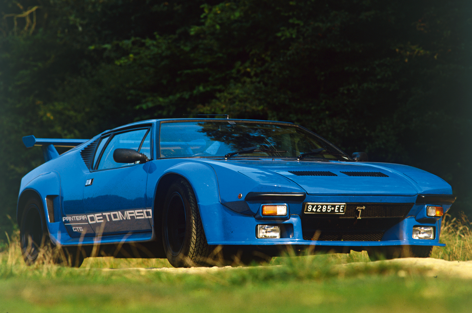 Classic & Sports Car – De Tomaso Pantera: cat from the cradle