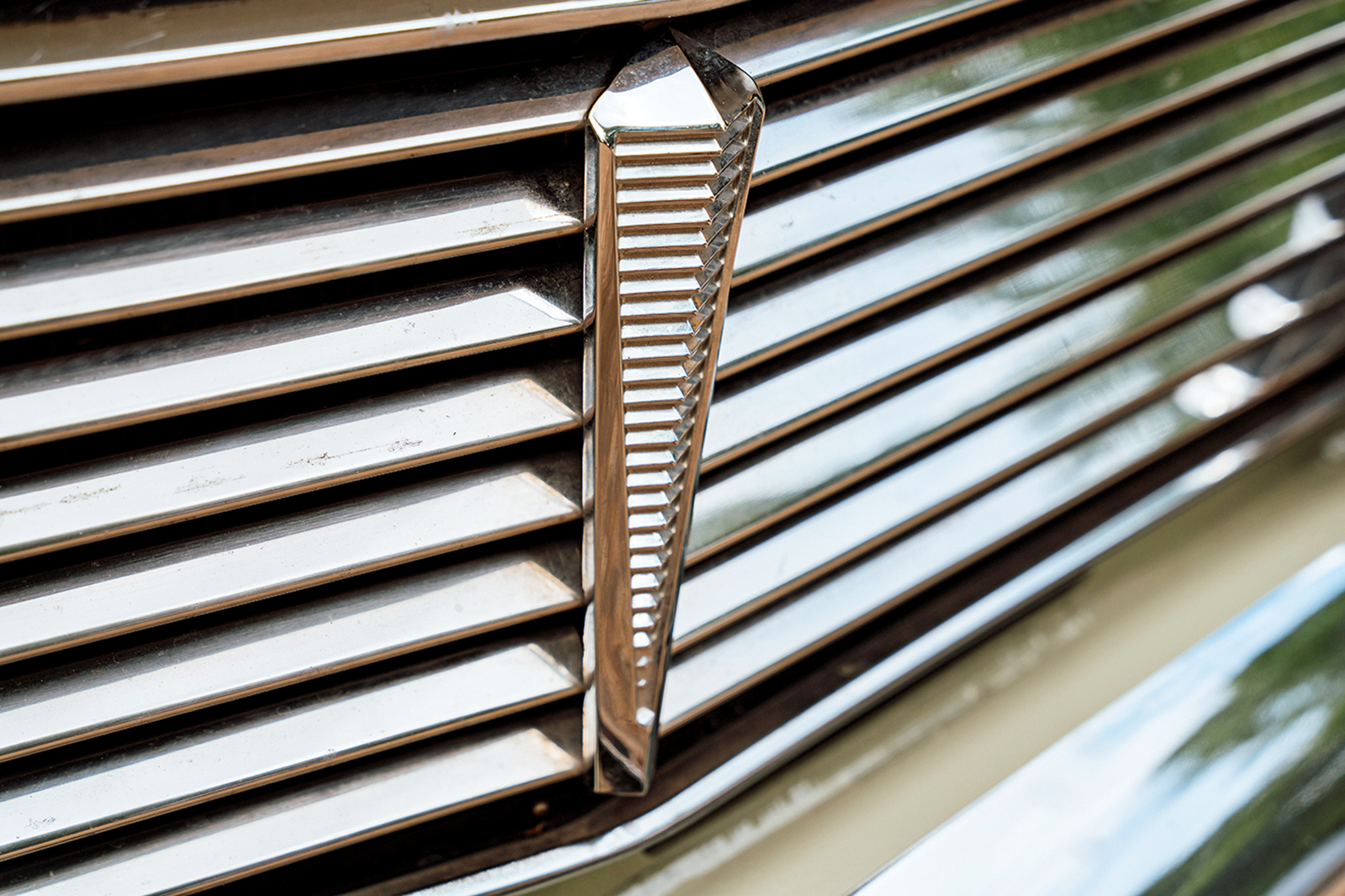 Classic & Sports Car – Austin A110 Westminster vs Ford Zodiac MkIII vs Vauxhall Cresta PB: symbols of success