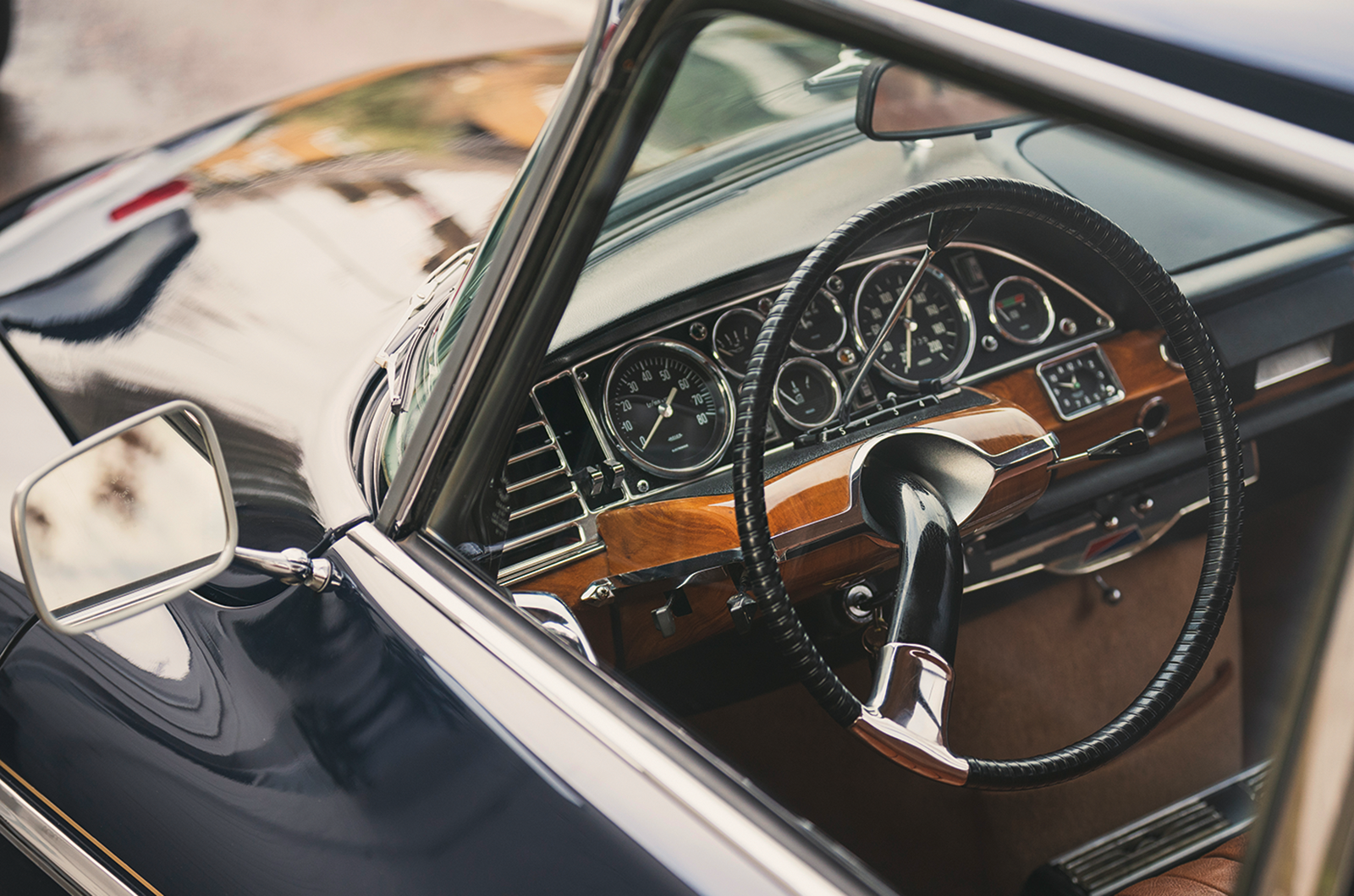 Classic & Sports Car – Citroën DS Majesty: the Midas touch