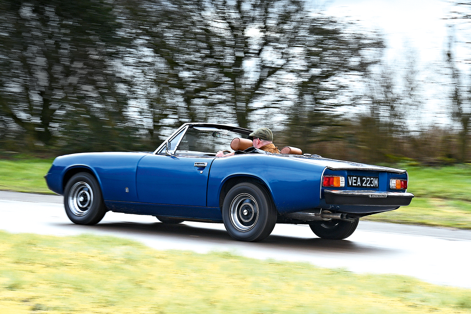 Classic & Sports Car – Triumph TR7 vs Jensen-Healey: underdog day