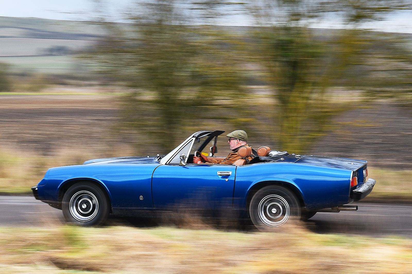 Classic & Sports Car – Triumph TR7 vs Jensen-Healey: underdog day