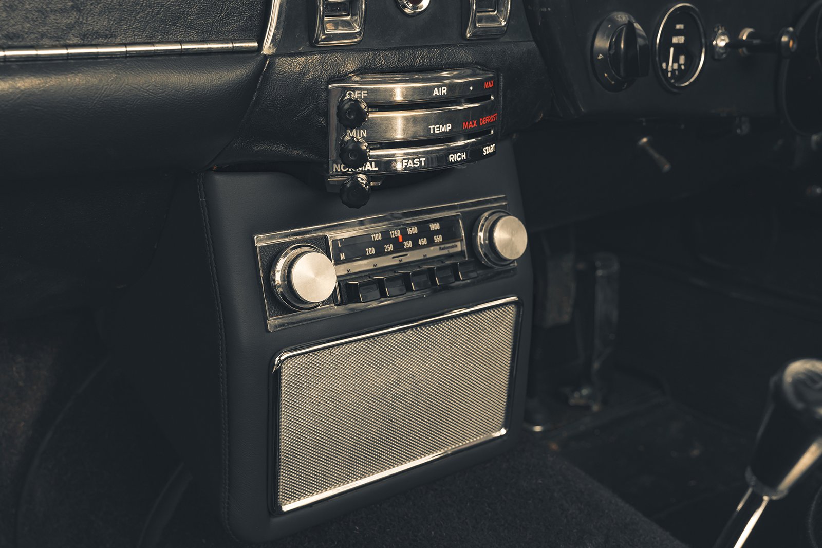 Classic & Sports Car – Aston Martin DB5: an unconventional daily driver