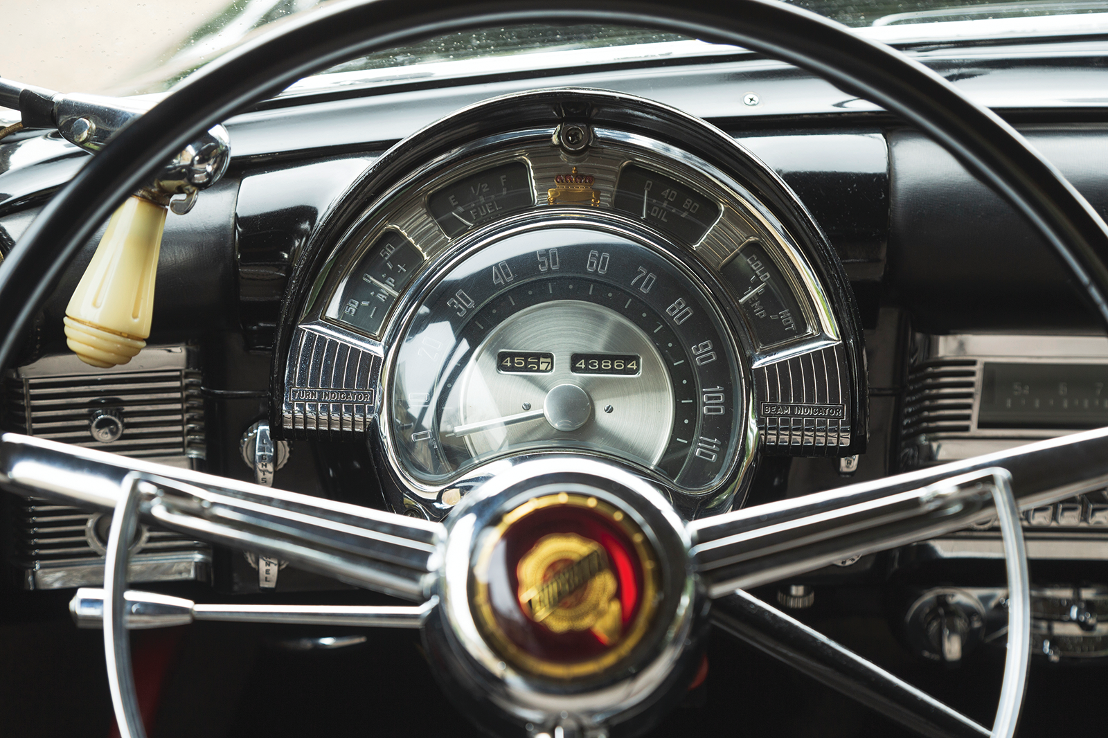 Classic & Sports Car – Chrysler Newport Town and Country: wood you believe it?