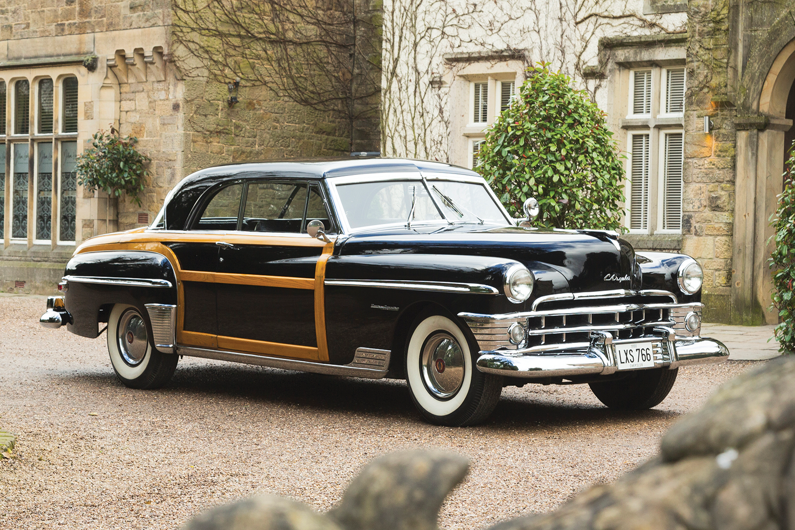 Classic & Sports Car – Chrysler Newport Town and Country: wood you believe it?