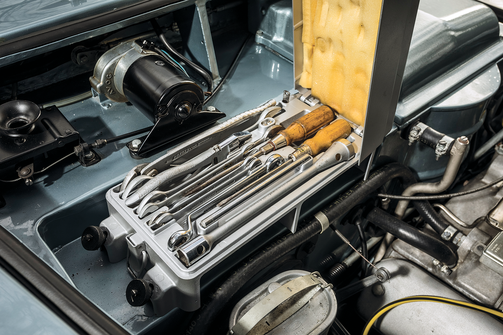 Classic & Sports Car – Driving John Surtees’ rare BMW 503 Cabriolet