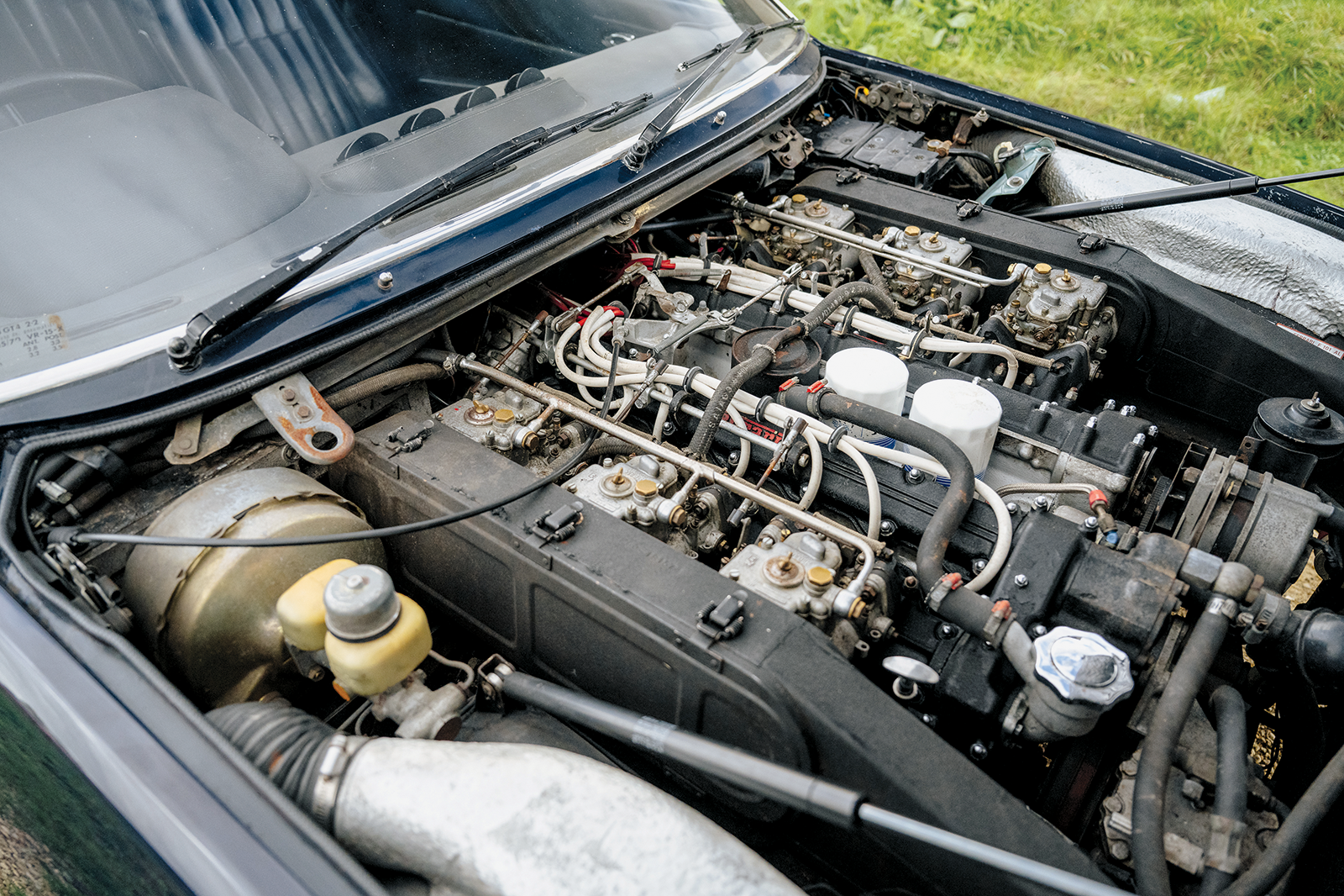 Classic & Sports Car – Ferrari 365GT4 2+2 vs 400i vs 412: Maranello’s practical magic