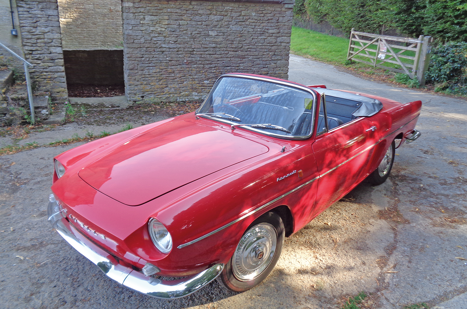 Classic & Sports Car – Guilty pleasures: Renault Floride/Caravelle