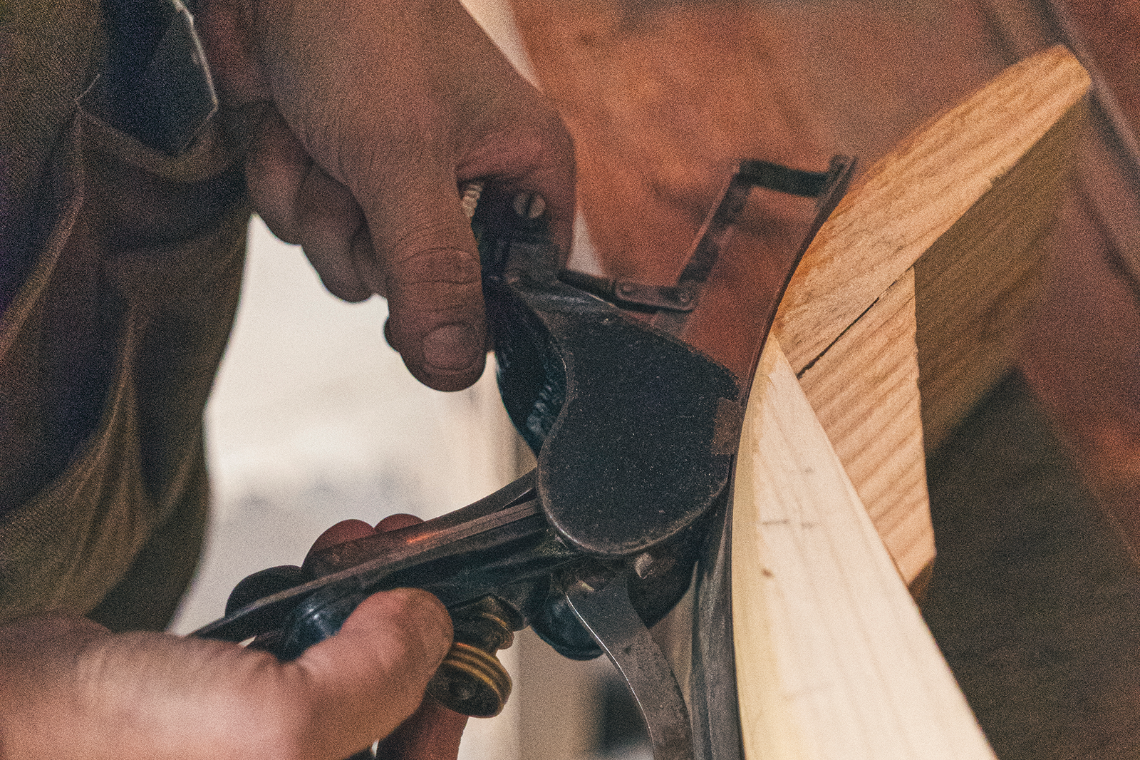 Classic & Sports Car – The specialist: Sowerby Coachworks & Veneering