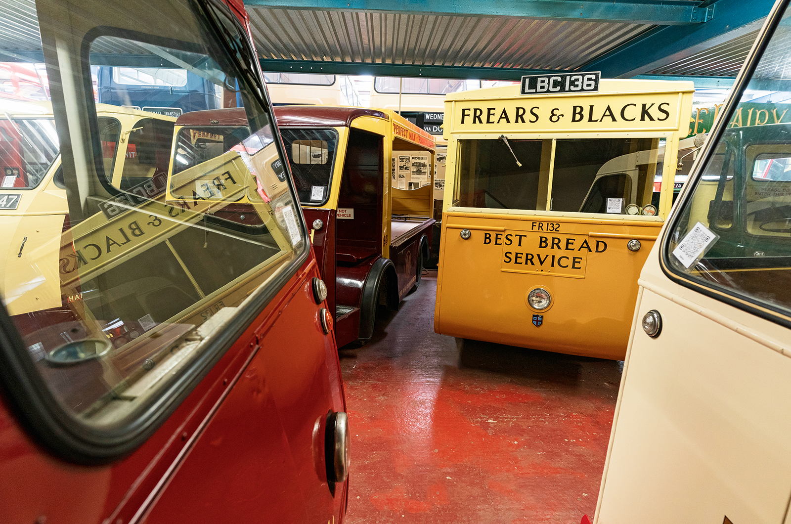 Classic & Sports Car – Classic shrine: Transport Museum Wythall