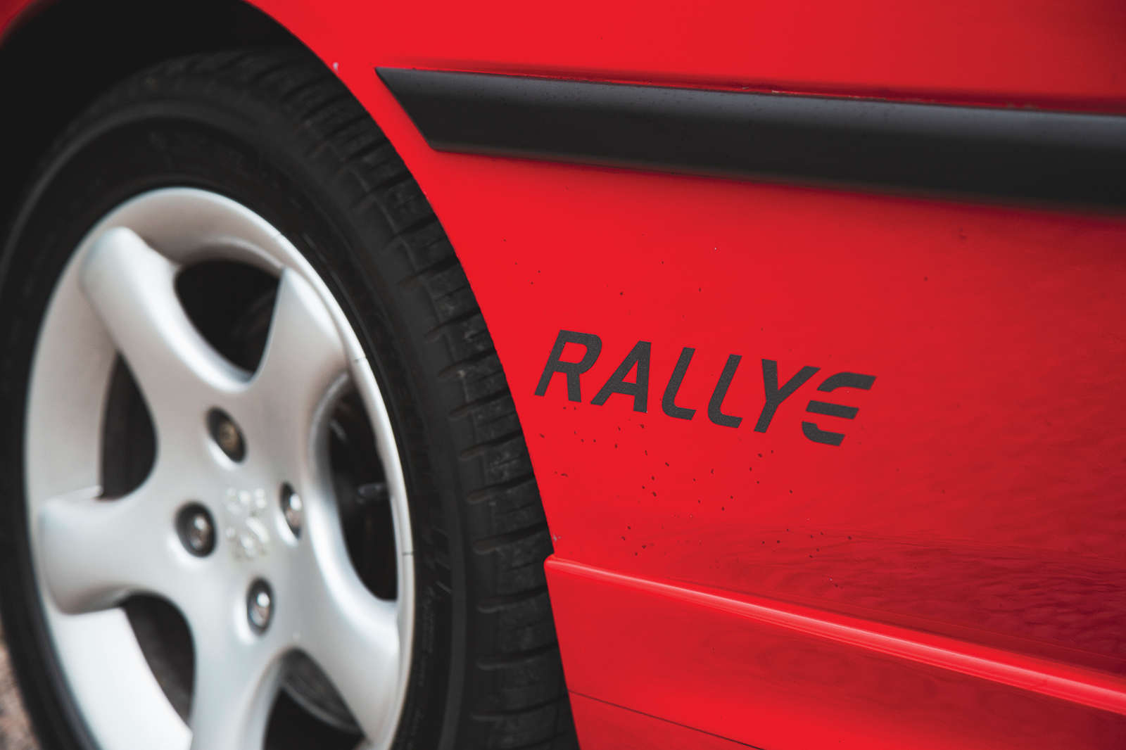 Classic & Sports Car – Peugeot 205, 106 and 306 Rallyes: the perfect formula