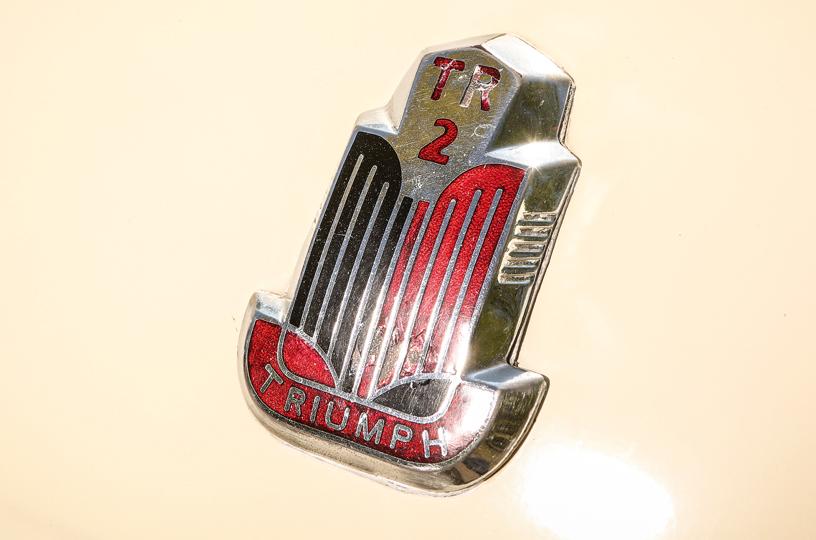 Classic & Sports Car – Triumph TR2 vs Swallow Doretti: genetic engineering