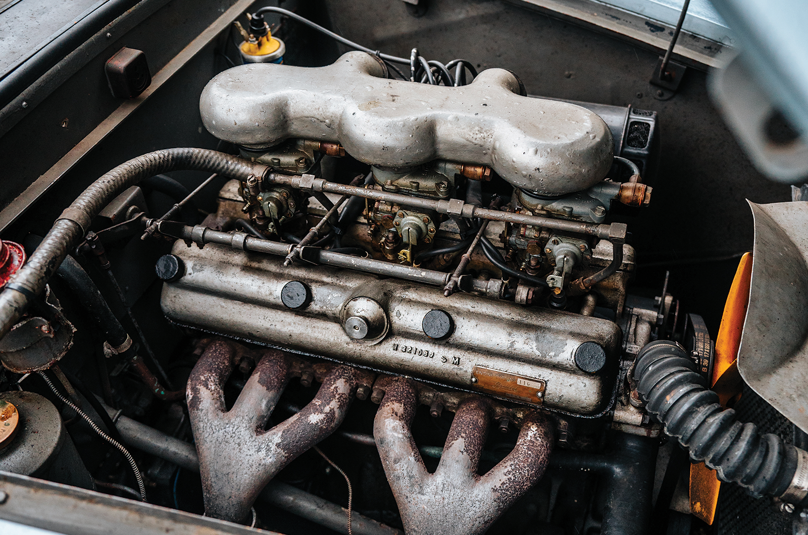 Classic & Sports Car – Alfa Romeo 2000 Sprint vs Bristol 406: the connoisseur’s choice