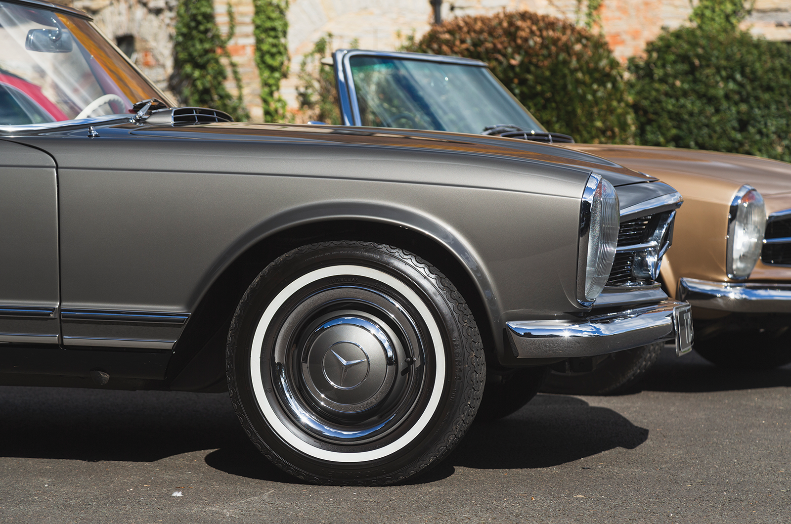 Classic & Sports Car – Mercedes-Benz SL Pagoda at 60: celebrating Stuttgart’s finest