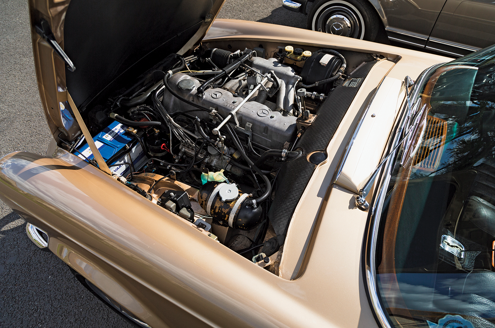 Classic & Sports Car – Mercedes-Benz SL Pagoda at 60: celebrating Stuttgart’s finest