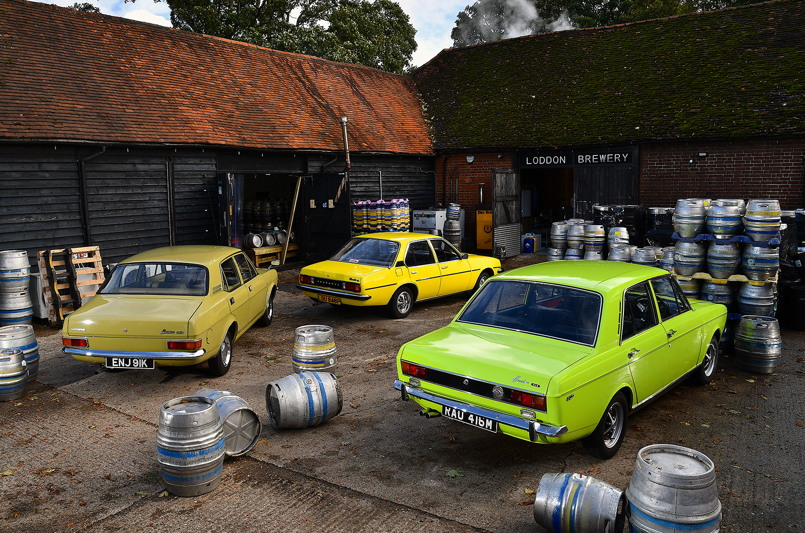 Classic & Sports Car – Morris Marina vs Hillman Hunter vs Vauxhall Cavalier: sales pitch