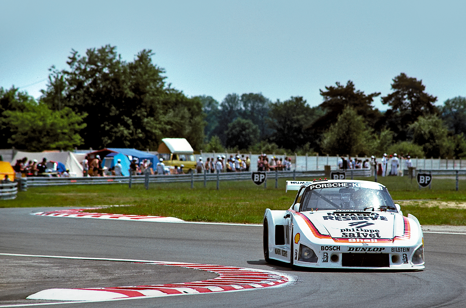 Classic & Sports Car – Porsche 911 Carrera 2.7 MFI by Kremer: street-legal racer