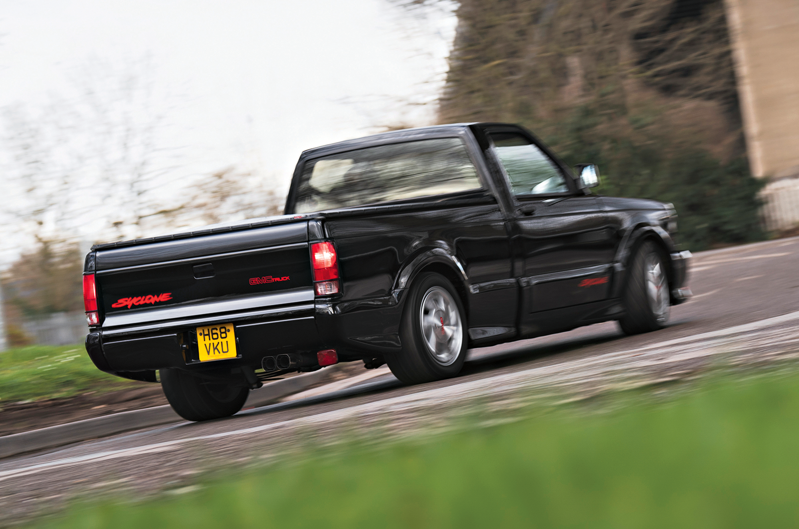 Classic & Sports Car – GMC Syclone vs Typhoon: cooking up a storm
