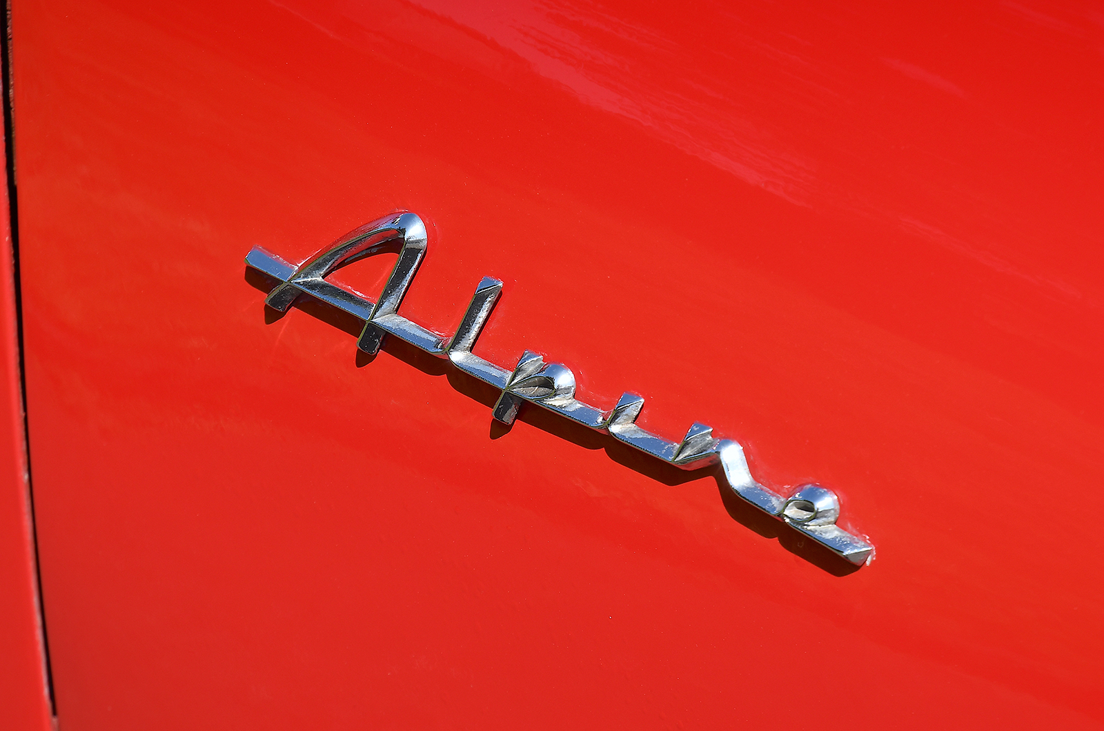 Classic & Sports Car – Thomas Harrington & Sons: coachbuilt legacy