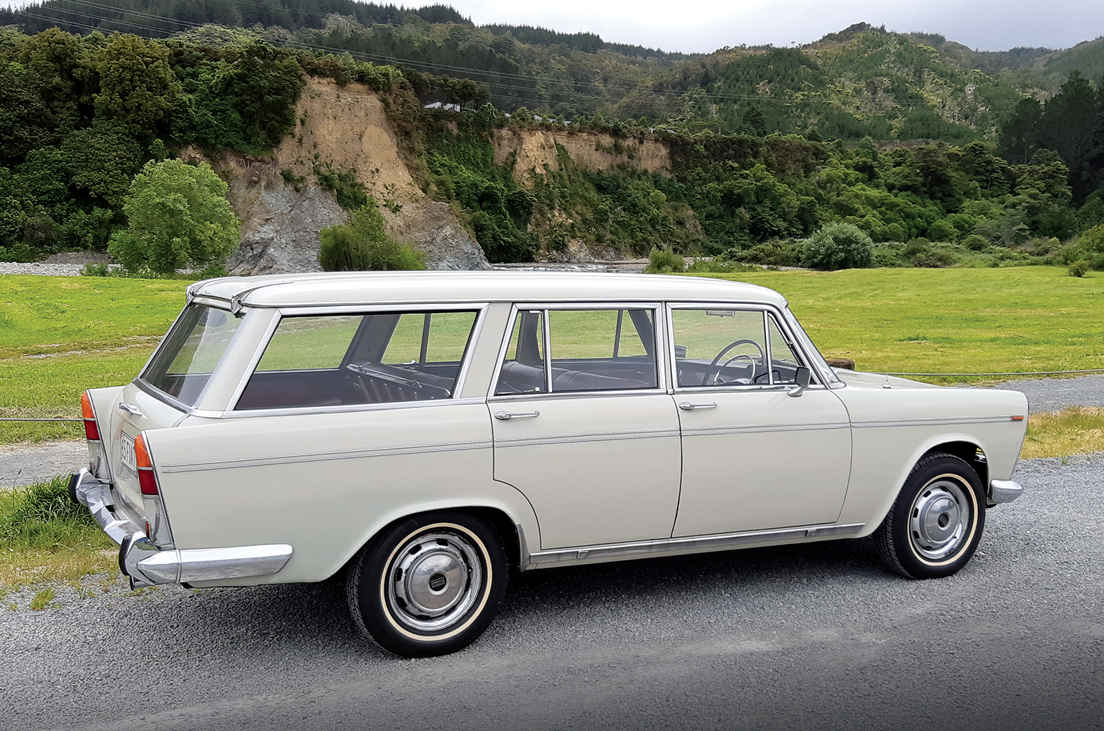 Classic & Sports Car – Your classic: Fiat 2300 Familiare