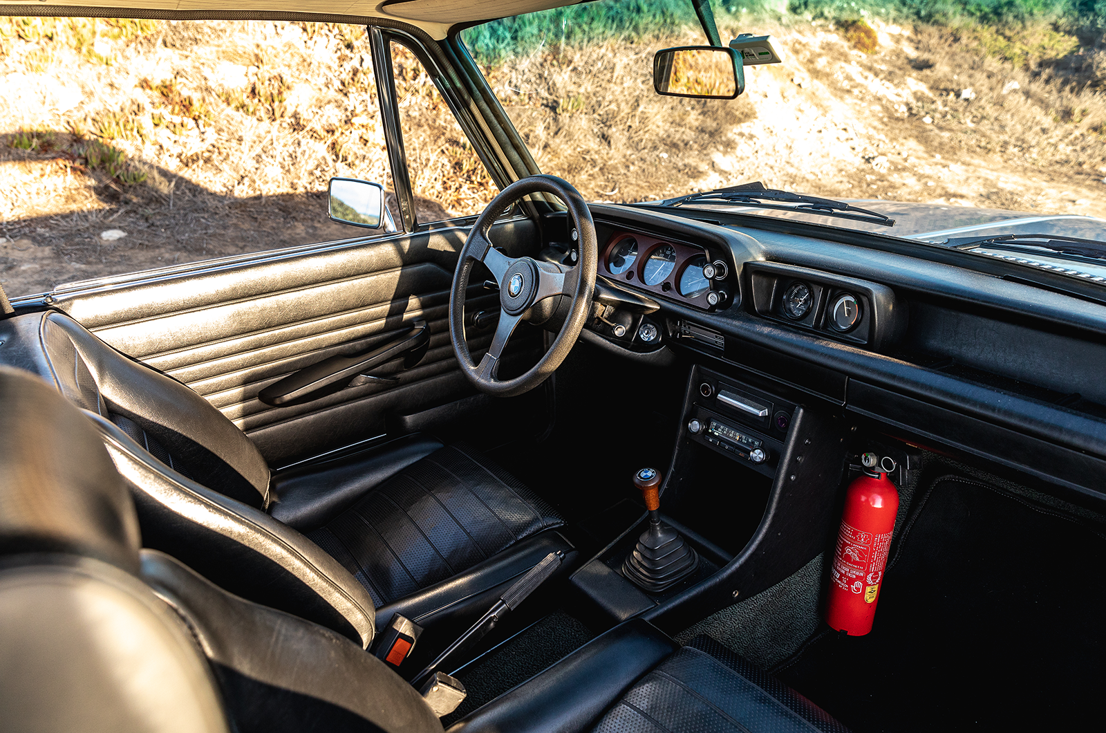 Classic & Sports Car – BMW 2002 turbo: induction ceremony