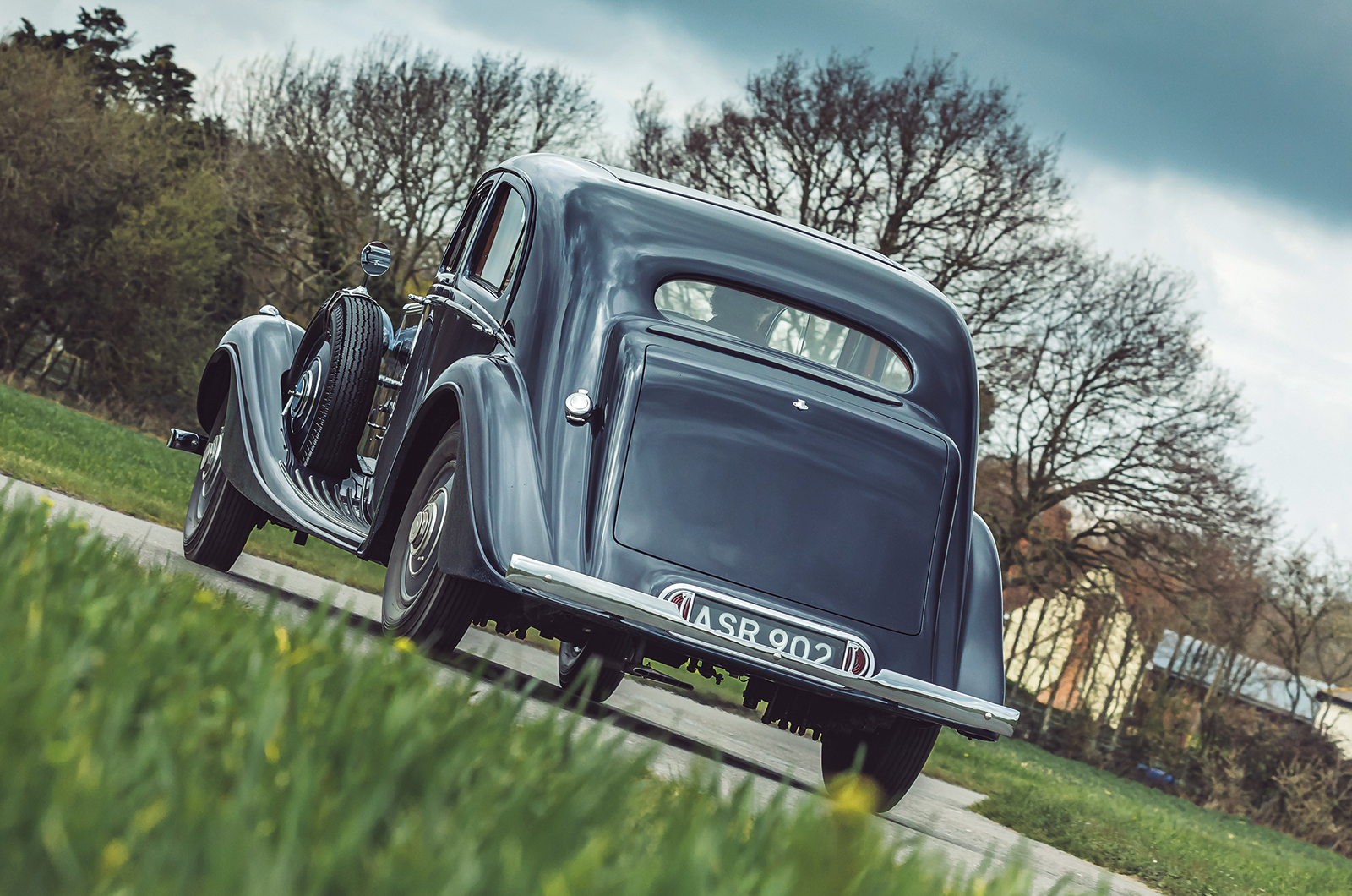 Classic & Sports Car – Rolls-Royce Phantom III: excellence at all costs