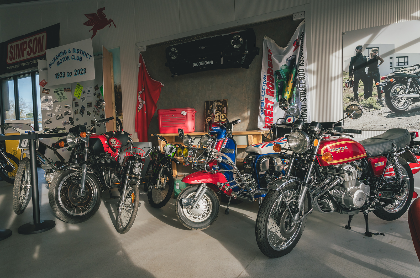 Classic & Sports Car – Also in my garage: classic cars and Raleigh Chopper bicycles